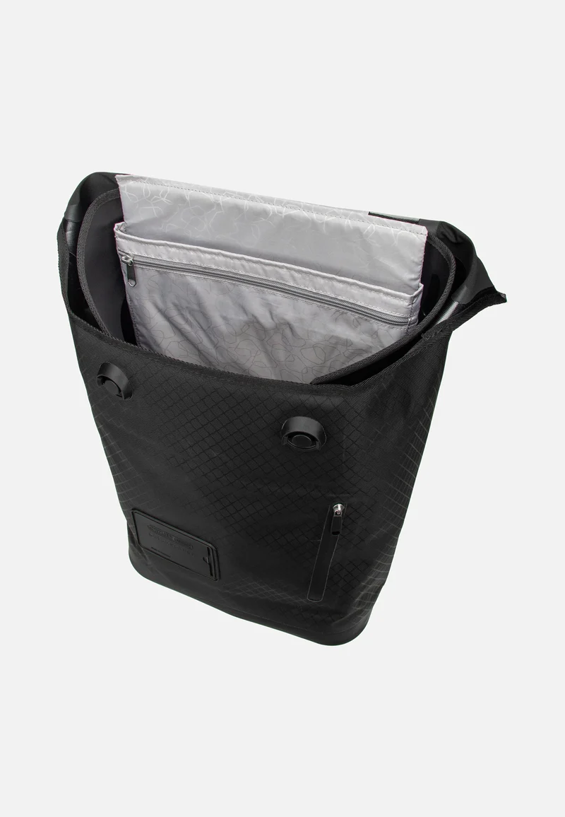 Soulo Metrosphere Black Embossed - Rucksack