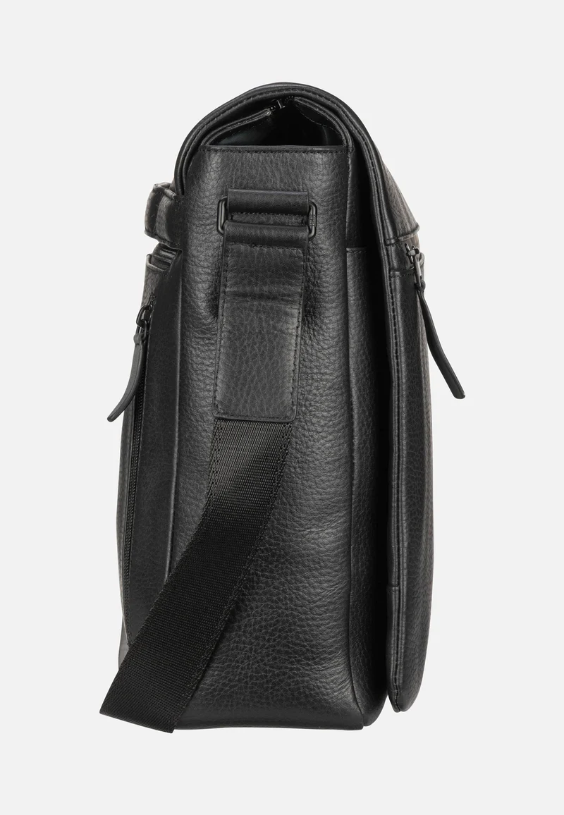 Stockholm Flap L Black - Messenger Bag