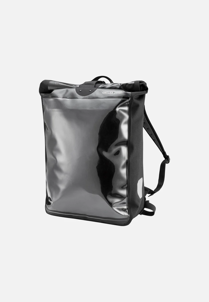 Messenger-Bag Pro Black - Rolltop Rucksack