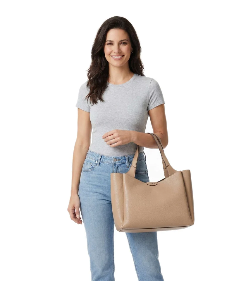 DKNY Willa Shopper hot cocoa