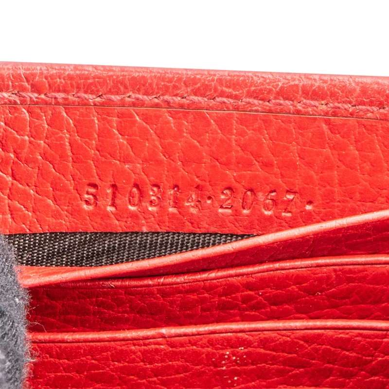 Gucci Pebbled Leather Interlocking GG Wallet On Chain Crossbody Bag