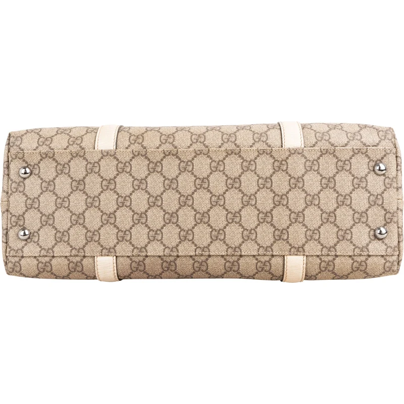 Gucci Monogram GG Supreme Handbag