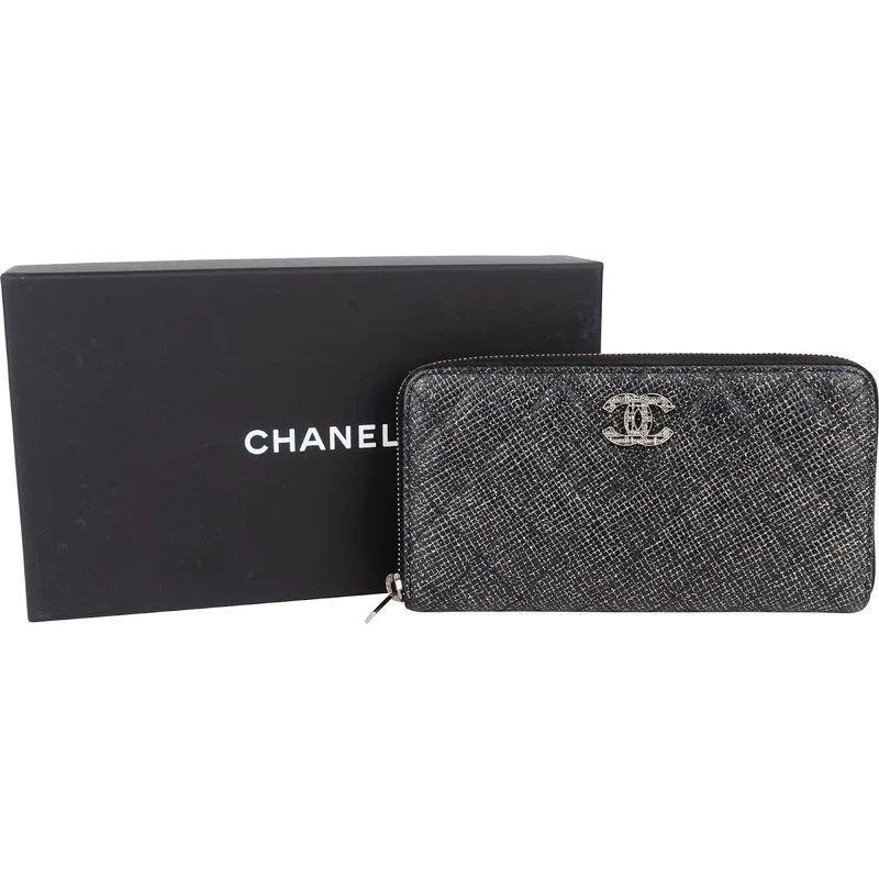 Chanel Quilted Glittered Caviar Leathe CC Wallet