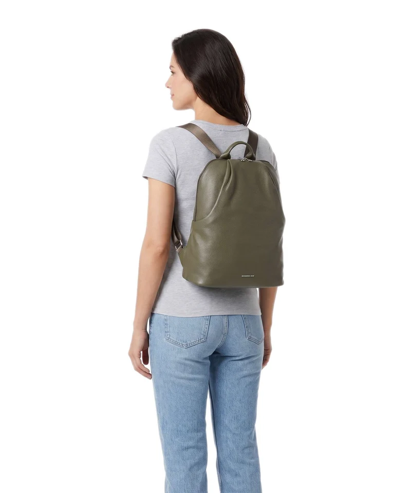 Mandarina Duck Mellow Leather Rucksack winter olive
