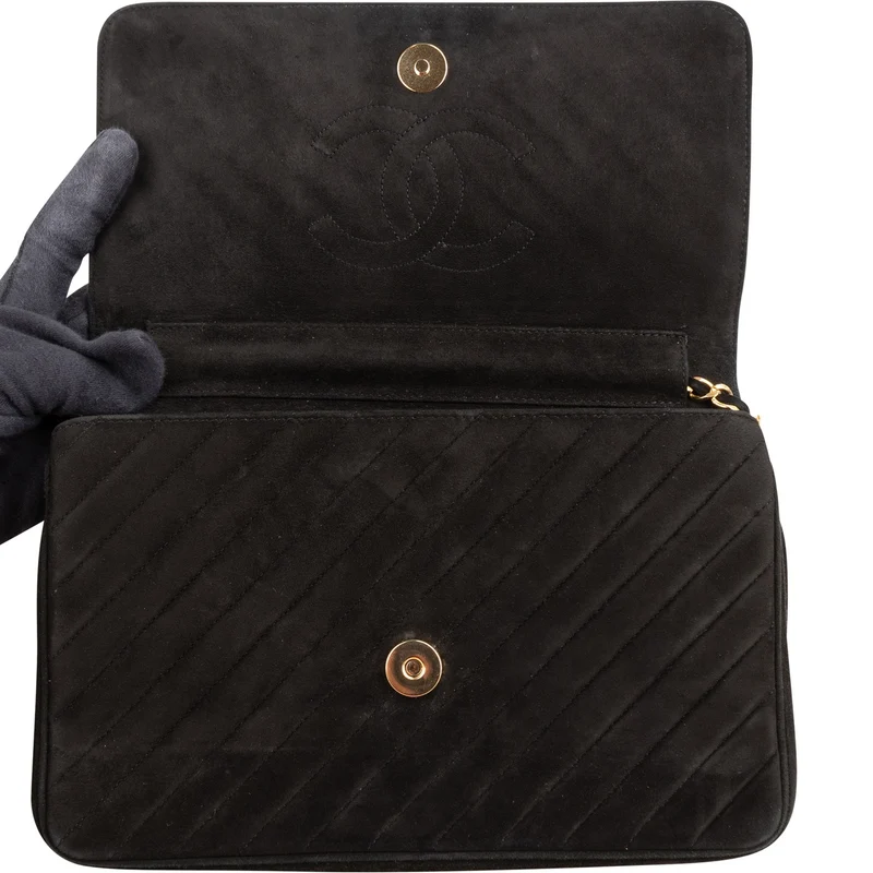 Chanel Quilted Chevron Suede 24K Gold Vintage Single Flap Shoulder Bag
