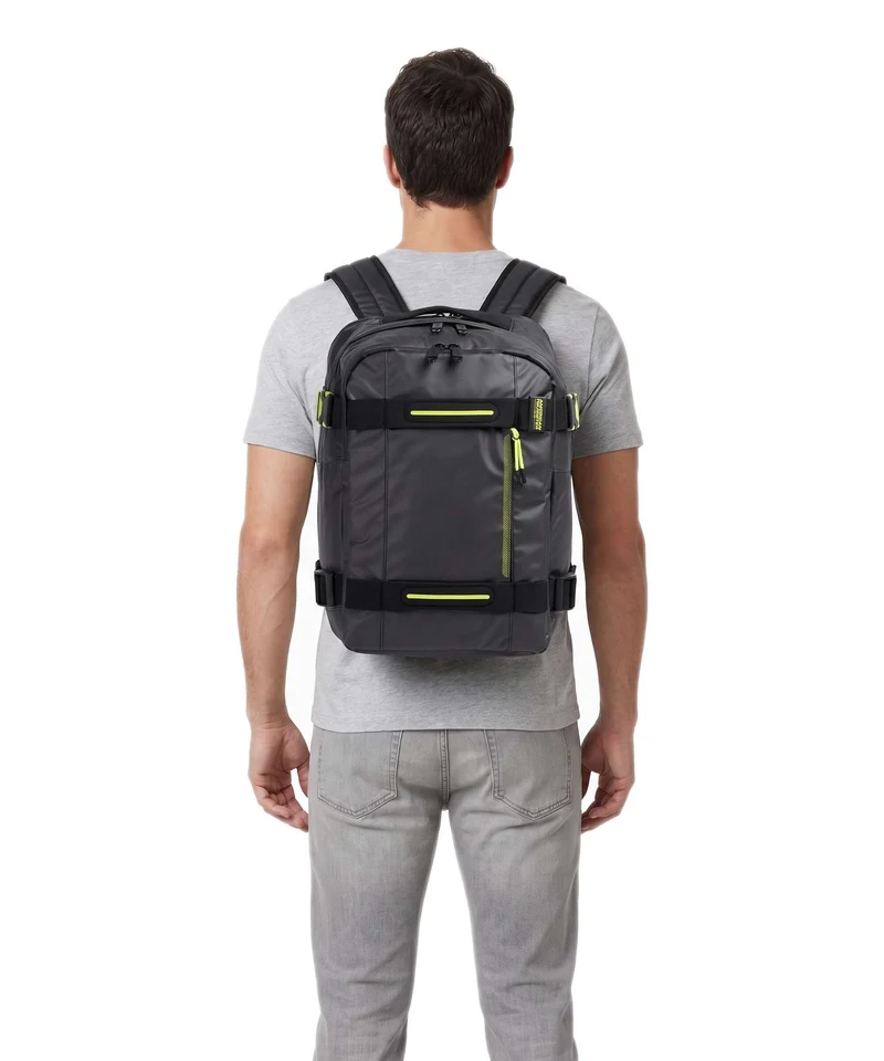 American Tourister Urban Track Laptop-Rucksack black/lime