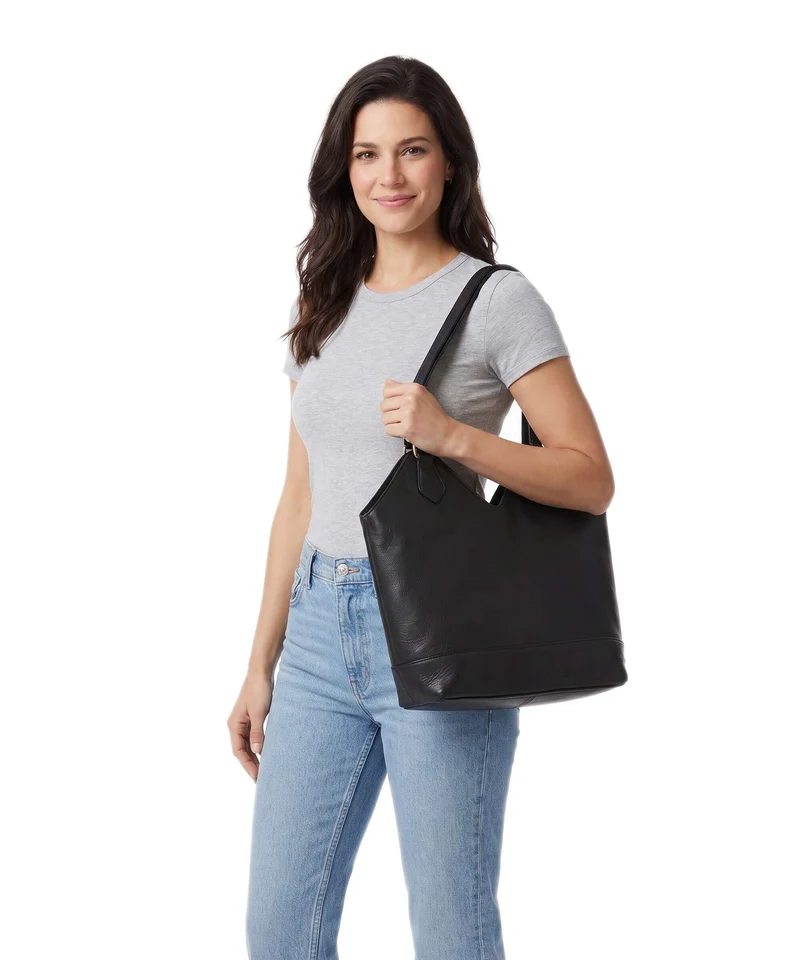 Depeche Golden Chic Beuteltasche black