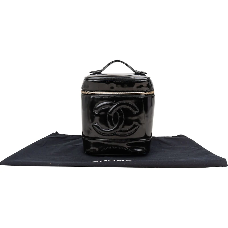 Chanel Patent Leather CC Vanity Case Handbag