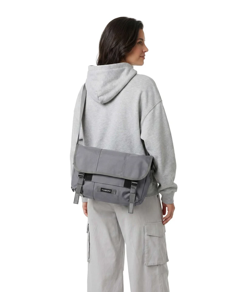 Timbuk2 Classic S Kuriertasche gunmetal