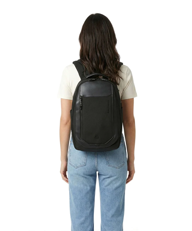 Piquadro Lyss Ryanair Reiserucksack black