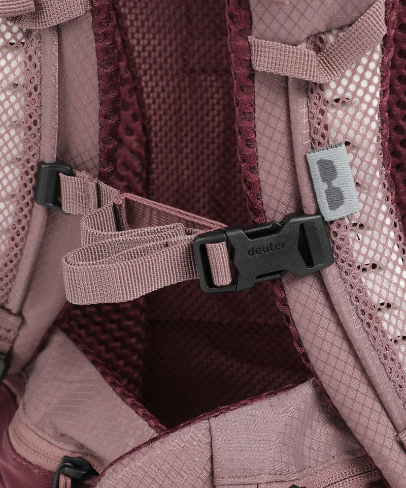 Deuter Futura 24 SL Wanderrucksack cassis ashrose