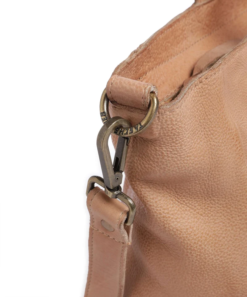 Taschendieb Wien Rosenhügelstrasse 2 Shopper wuestensand