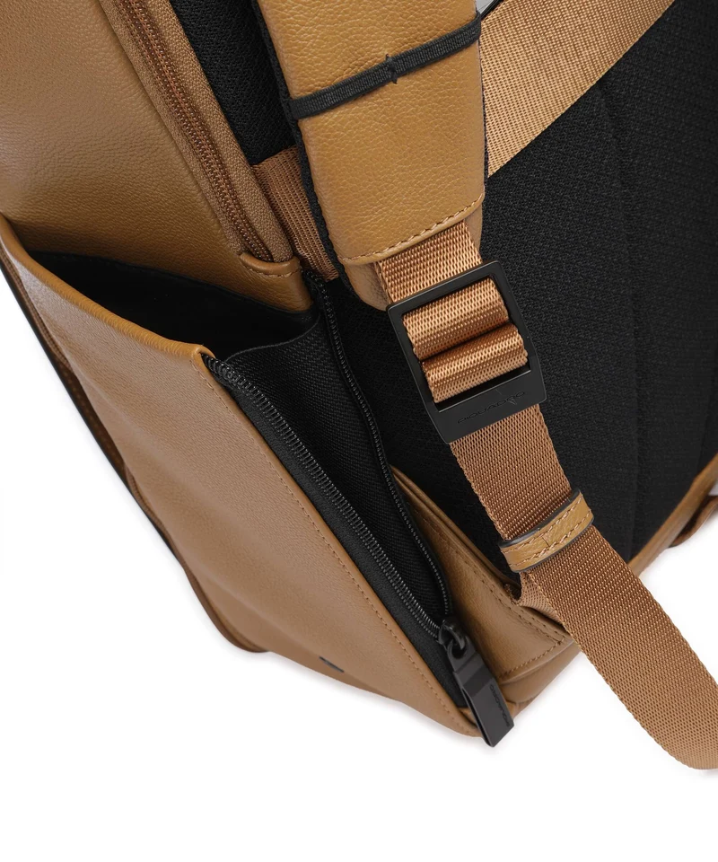 Piquadro Ael Laptop-Rucksack yellow