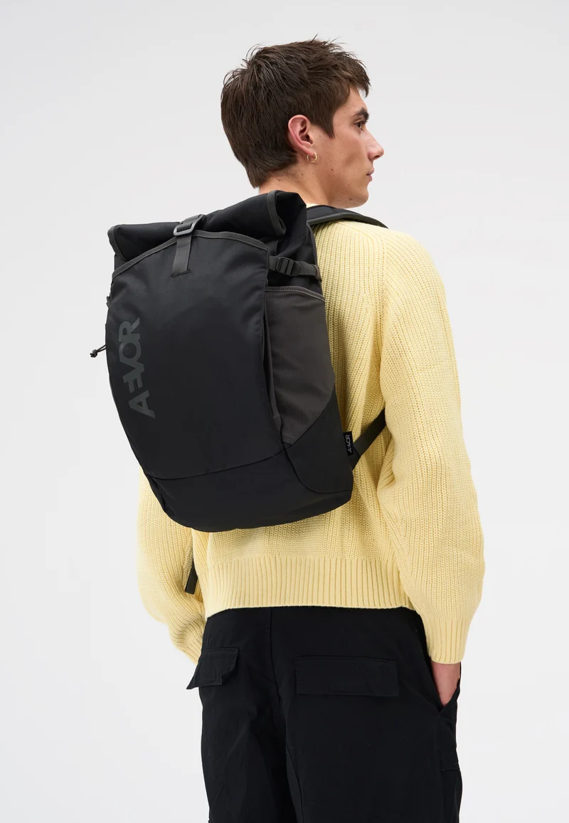 Roll Pack Black Charcoal - Rolltop Rucksack