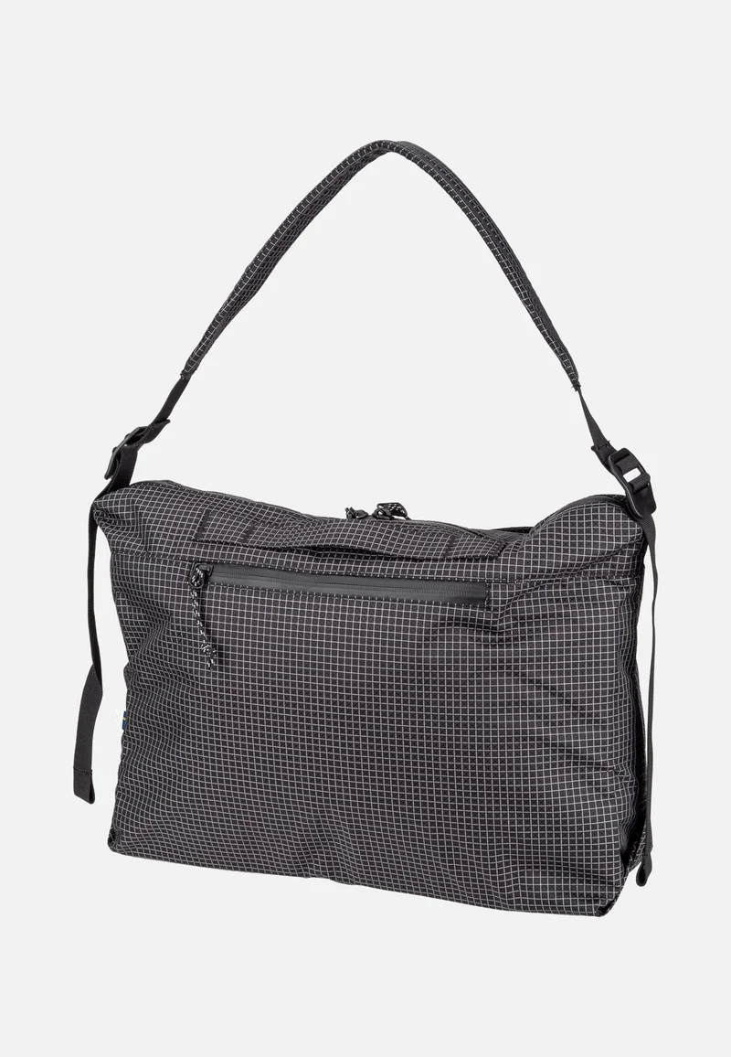 High Coast Pro Shoulder Bag Black - Schultertasche