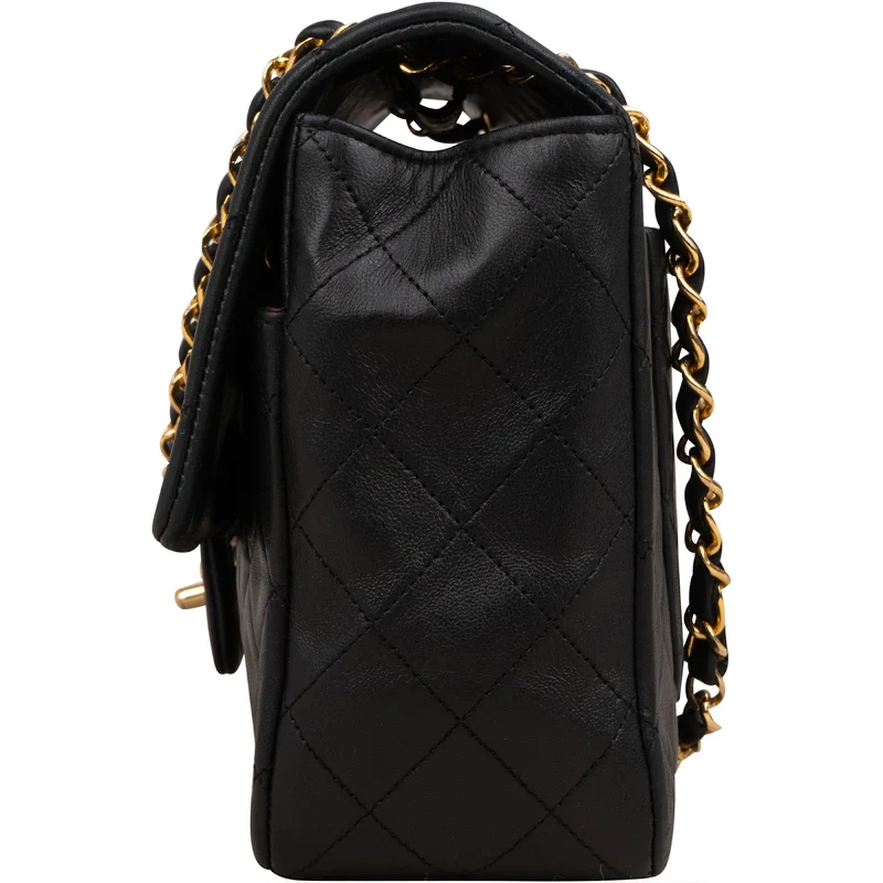Chanel Quilted Lambskin 24K Gold Single Flap Shoulder Bag