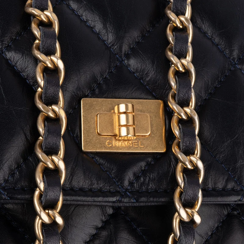 Chanel Quilted Crinkled Navy Lambskin 2.55 Reissue Wallet On Chain Crossbody Bag
