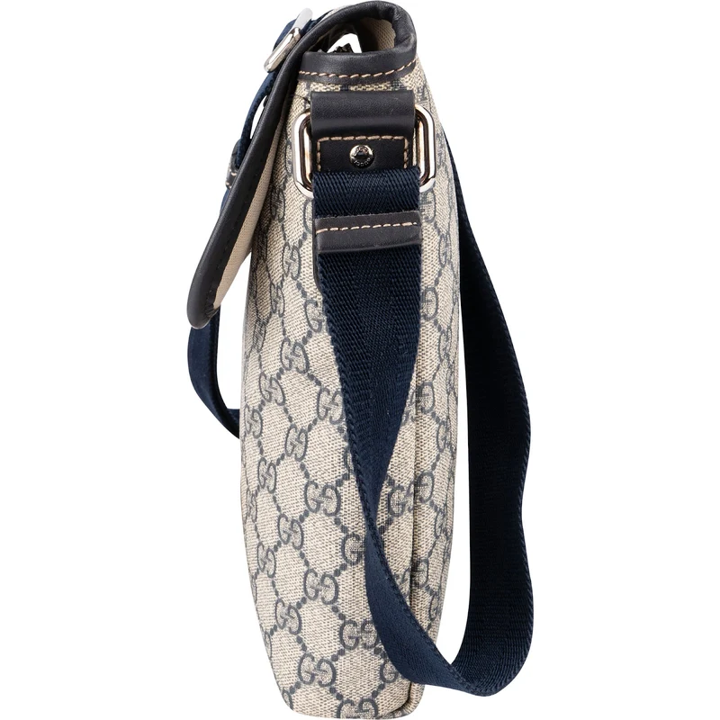Gucci Monogram GG Supreme Canvas Messenger Crossbody Bag
