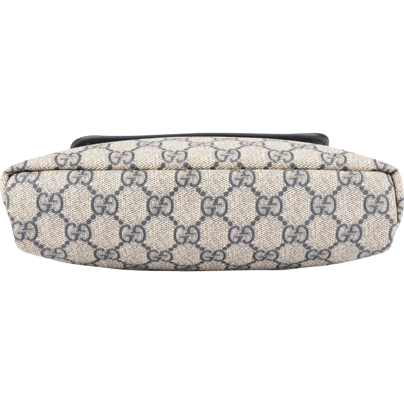 Gucci Monogram GG Supreme Canvas Messenger Crossbody Bag