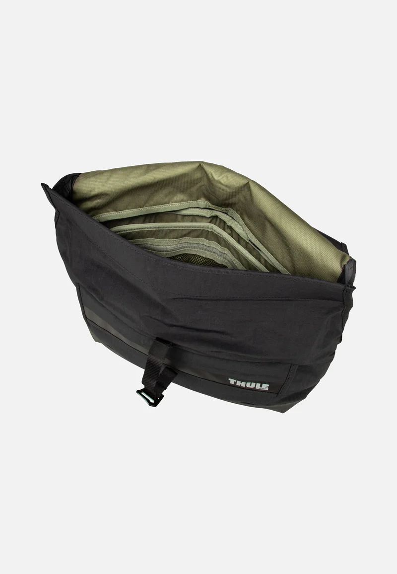 Paramount 3 14L Black - Beuteltasche