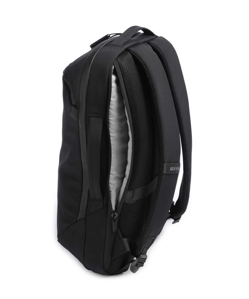 XD Design Bobby Air Laptop-Rucksack black