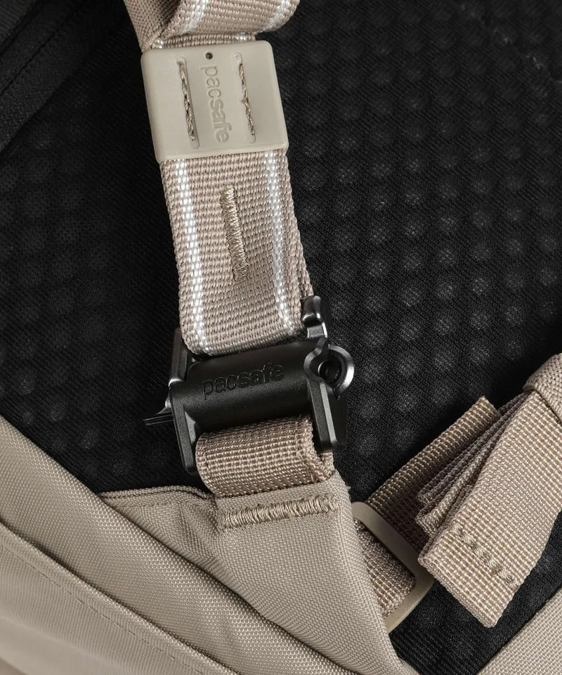 Pacsafe V 26 Rucksack beige
