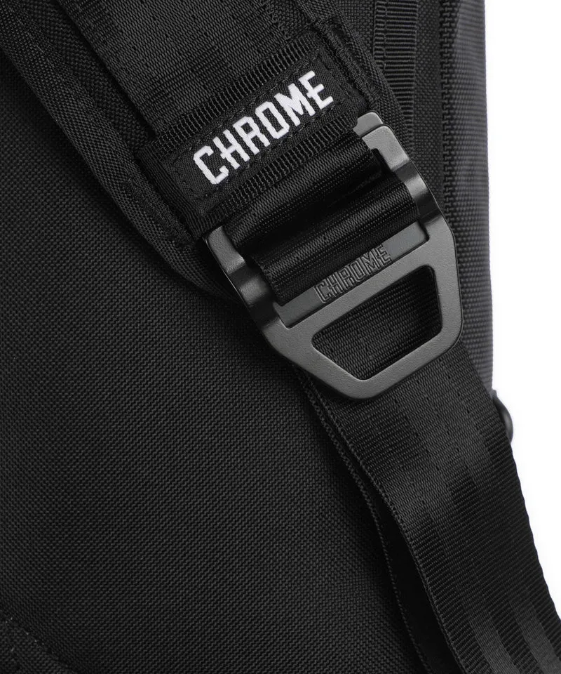 Chrome Kadet Mini Slingbag black