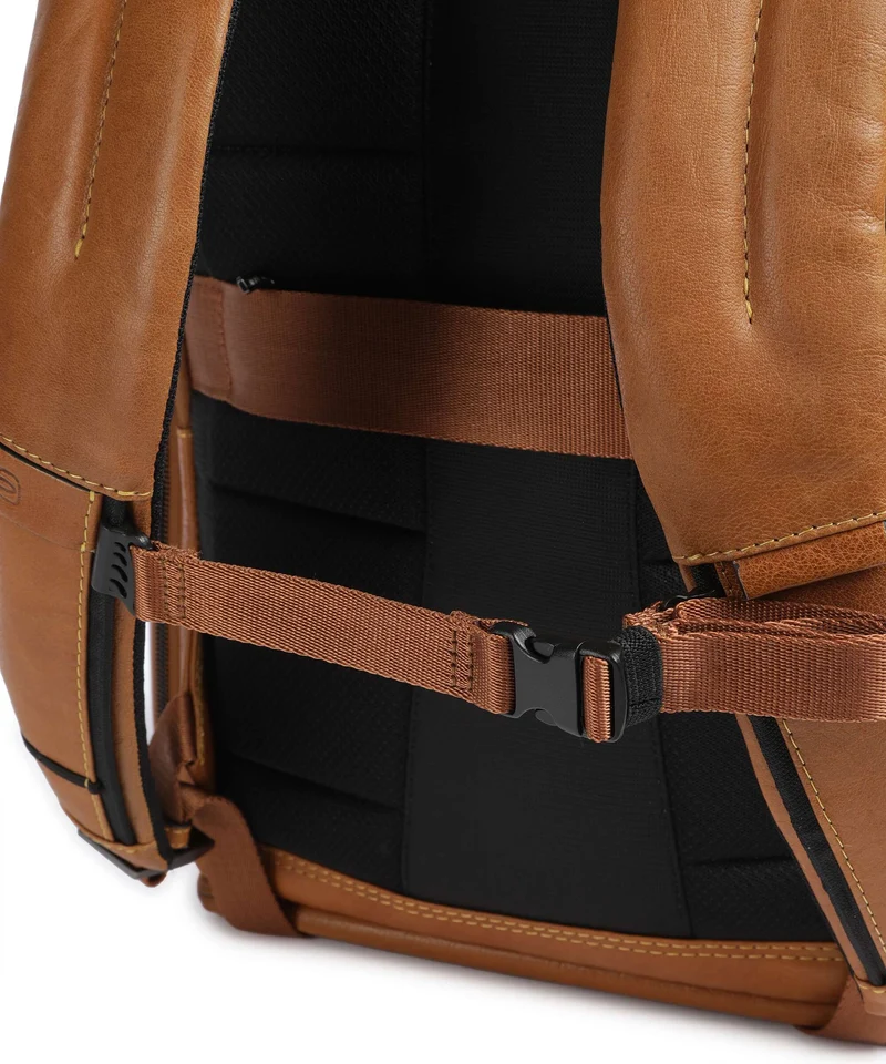 Piquadro Solm Reiserucksack beige