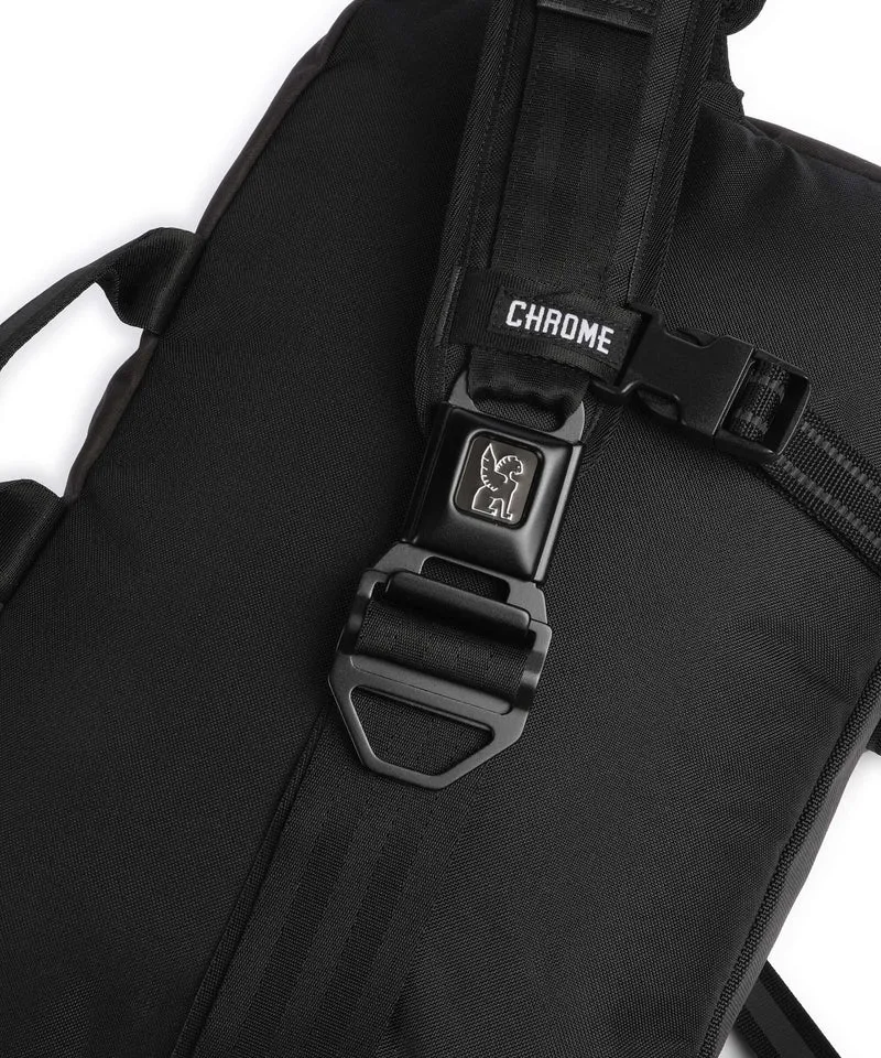 Chrome Kadet Max Kuriertasche black