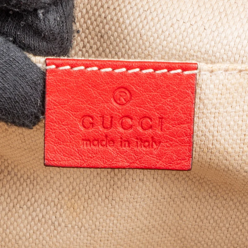 Gucci Red Grained leather GG Soho Disco Crossbody Bag