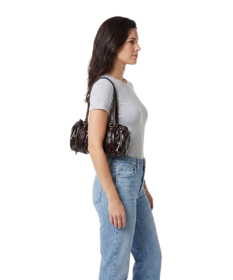 Liebeskind Faye Shiny XS Schultertasche deep soil
