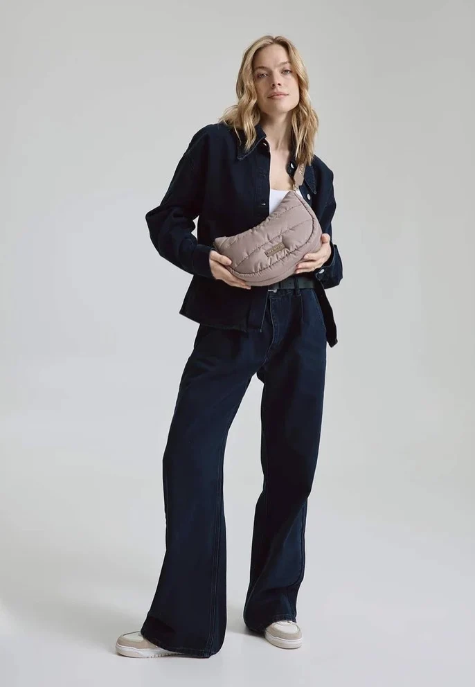 Lifetime Buddy S Mocha - Crossbody Bag