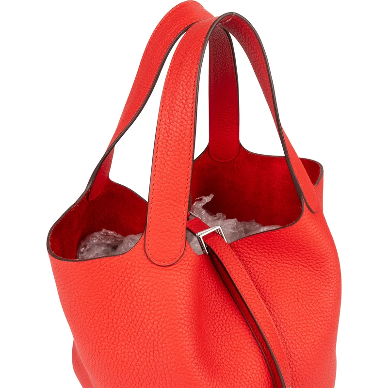 Hermès Taurillon Clemence Picotin Lock 22 (MM) Handbag