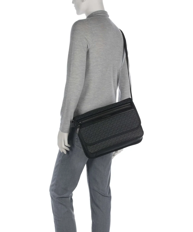 Michael Kors Jet Set Kuriertasche black