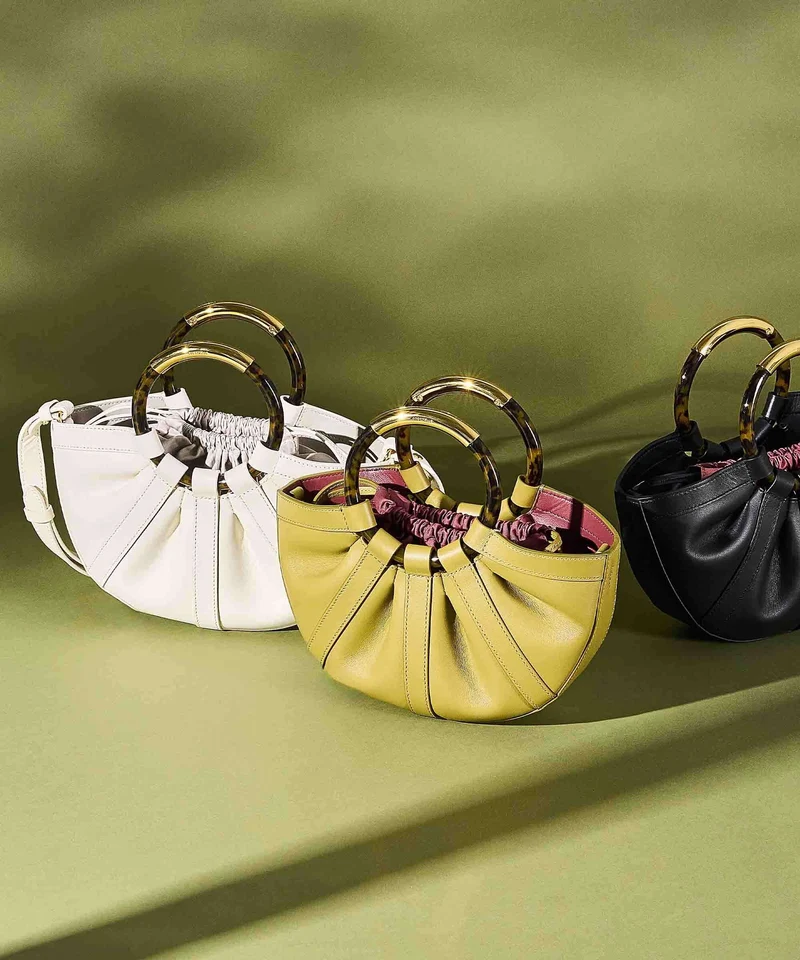 Coccinelle Shell Handtasche noir