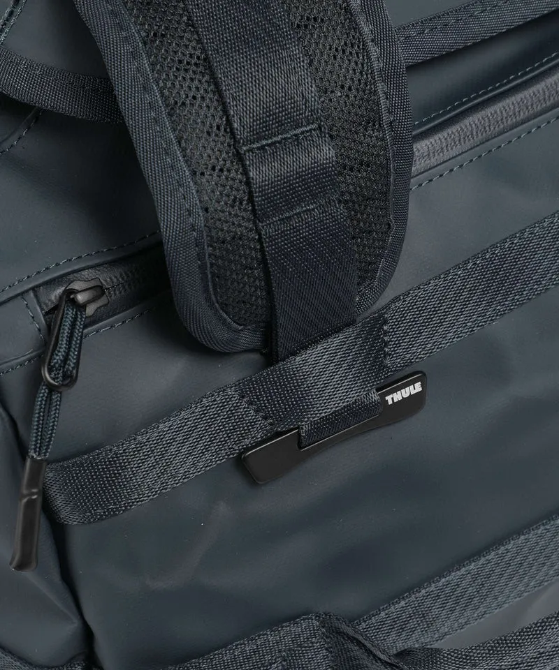 Thule Chasm 40 Weekender darkest blue
