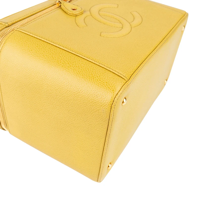 Chanel Iconic Caviar Leather CC Large Vanity Case Handbag