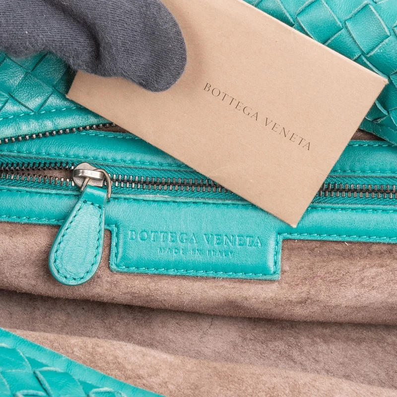 Bottega Veneta Intrecciato Nappa Leather Boston 30 Handbag