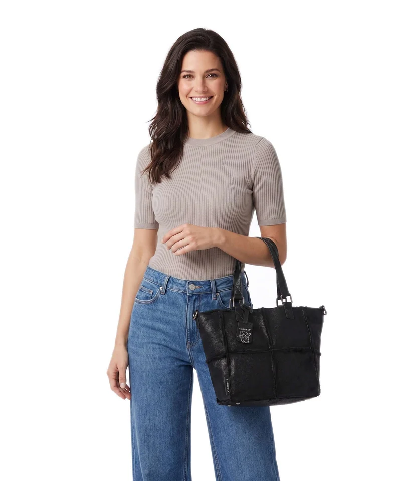 Burkely Lana Schultertasche black