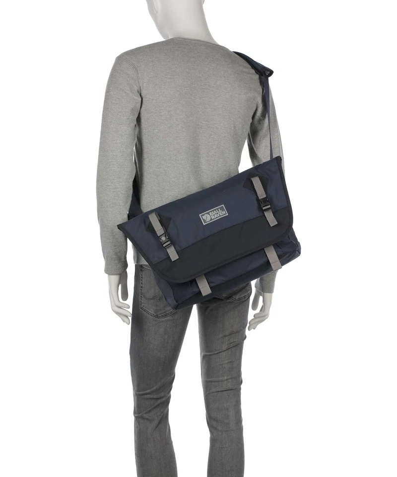 Fjällräven Vardag 12 Umhängetasche coal black