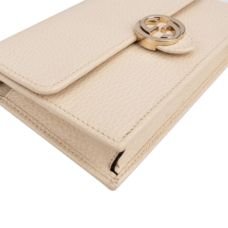 Gucci Grained Leather Interlocking GG Wallet On Chain Crossbody Bag