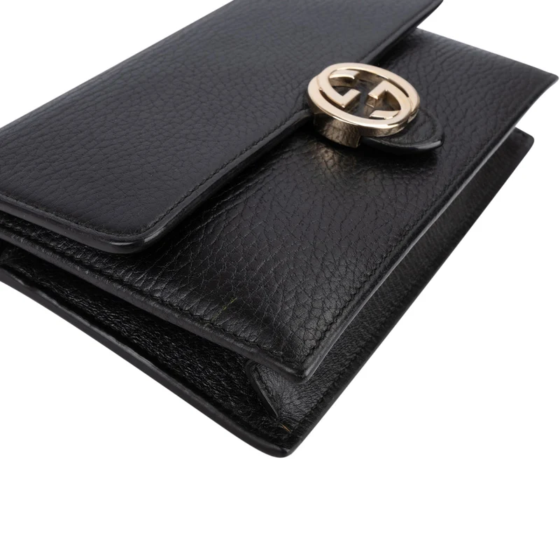 Gucci Leather Interlocking GG Wallet On Chain Crossbody Bag