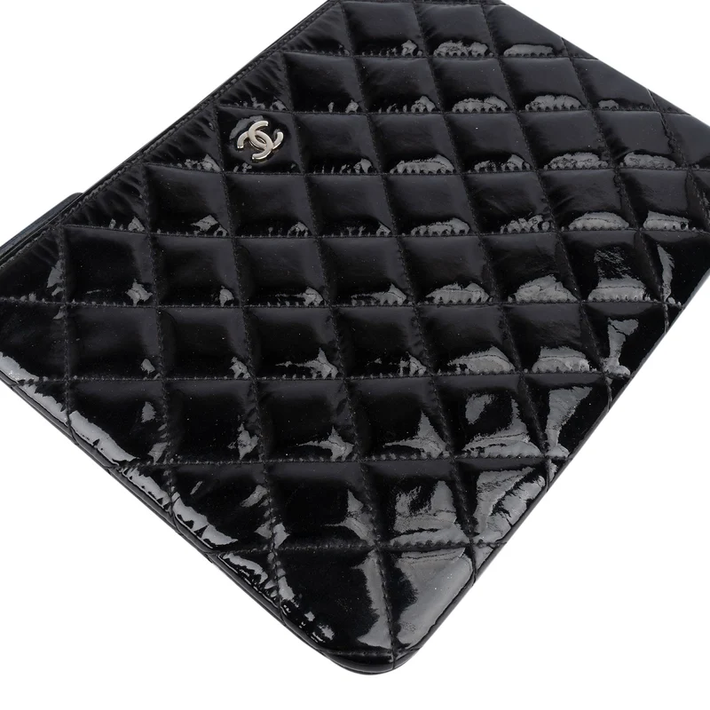 Chanel Quilted Patent Leather CC Clutch