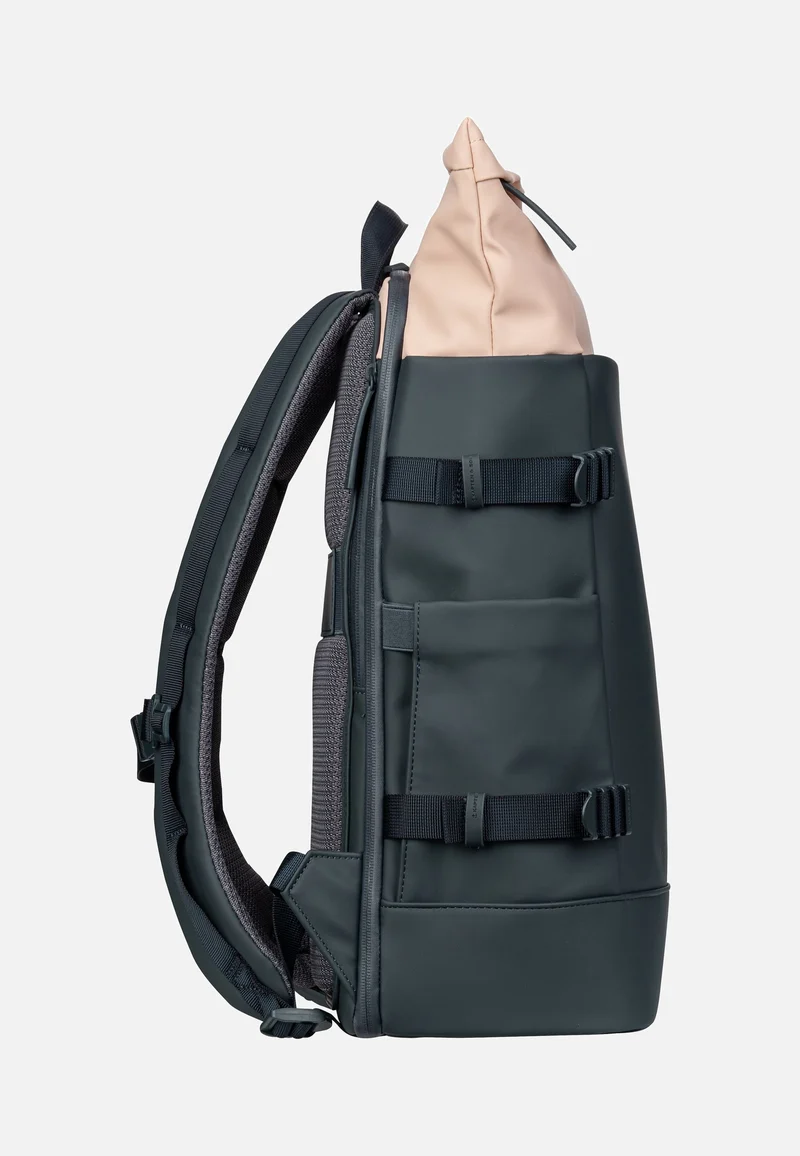 Helsinki Pro Navy Blush - Rucksack