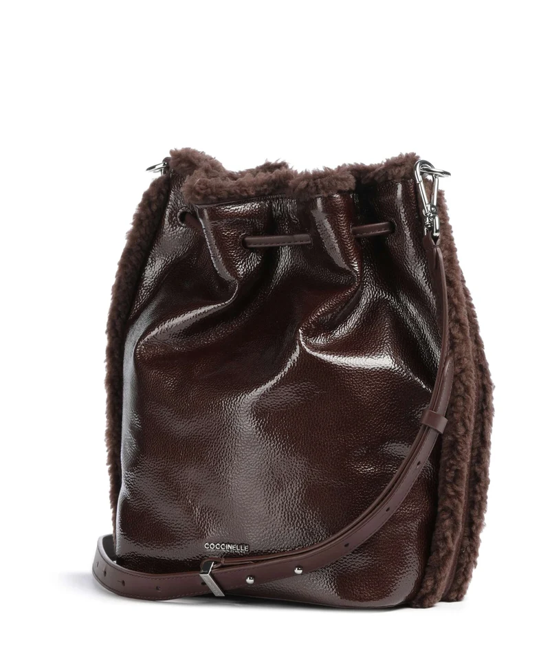 Coccinelle Beat Bucket Handtasche berry