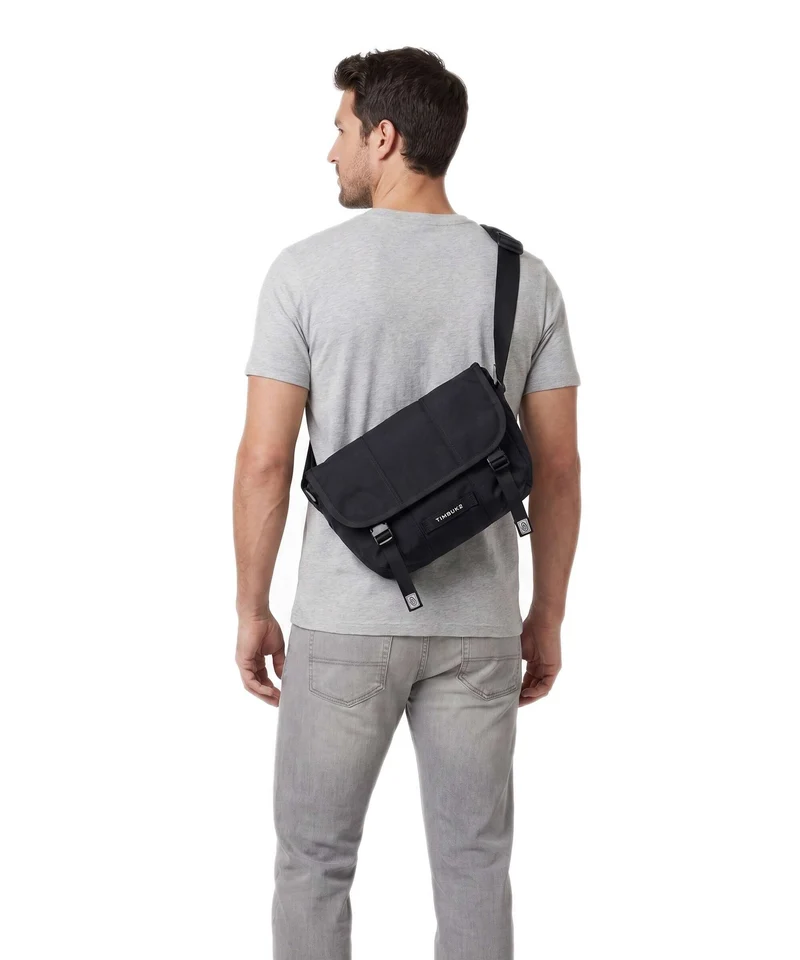 Timbuk2 Flight Classic Kuriertasche jet black