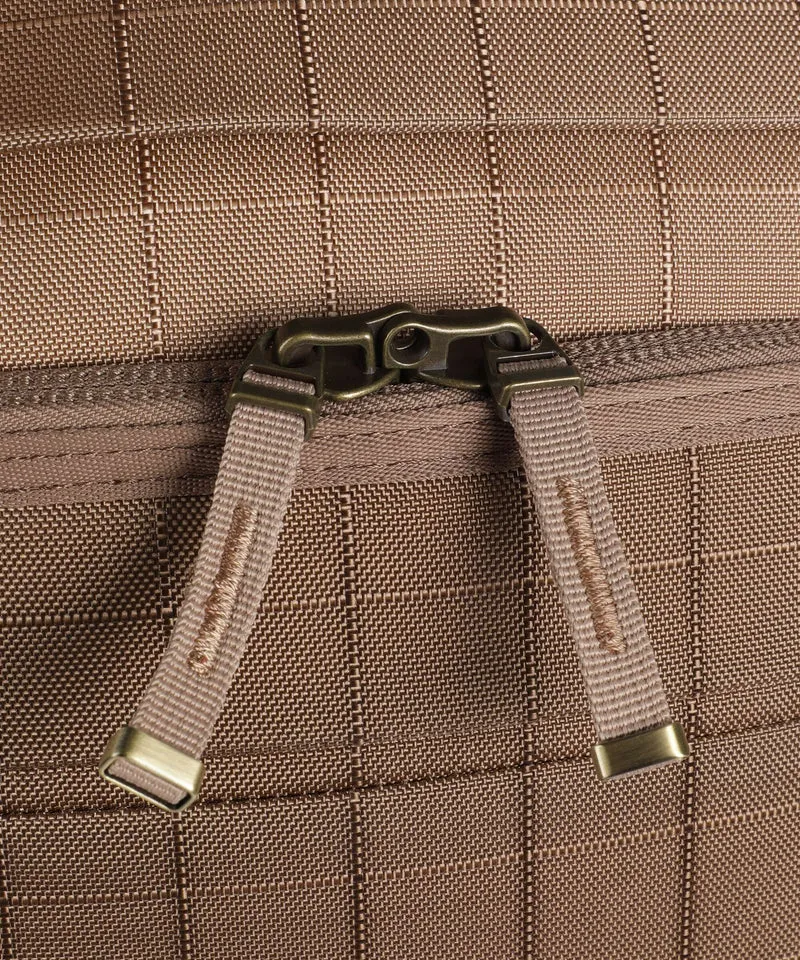 Db Hugger 60 Rollenreisetasche affogato brown