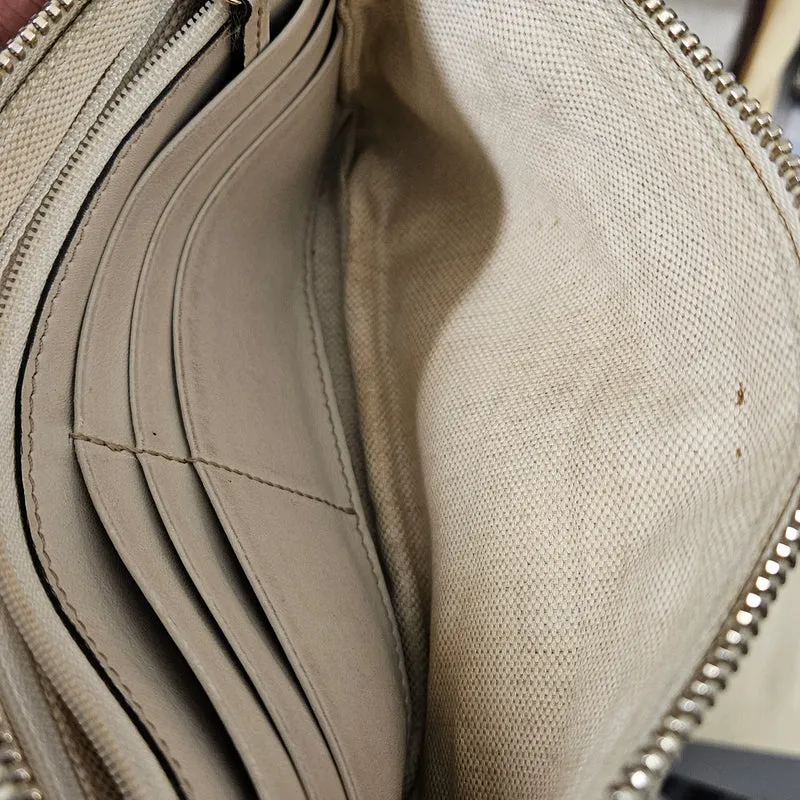 Gucci Monogram GG Canvas Princy Pouch