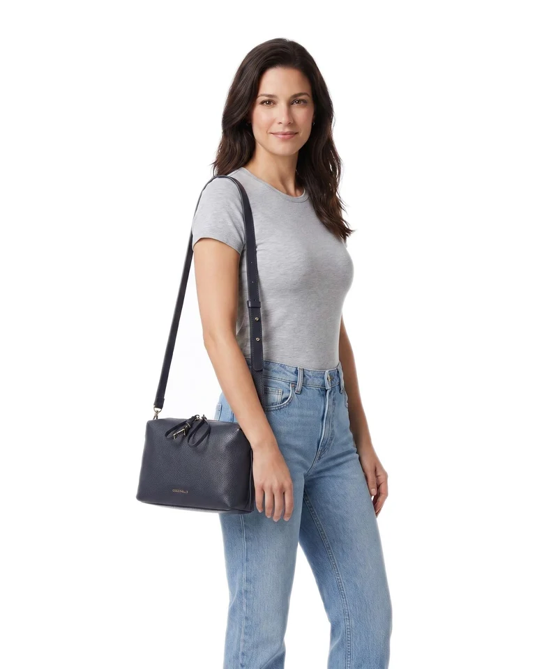 Coccinelle Nory Umhängetasche midnight blue