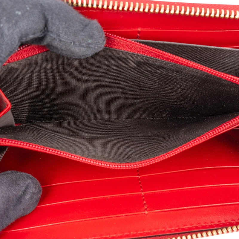 Gucci Red Guccissima Leather Zip Around Wallet